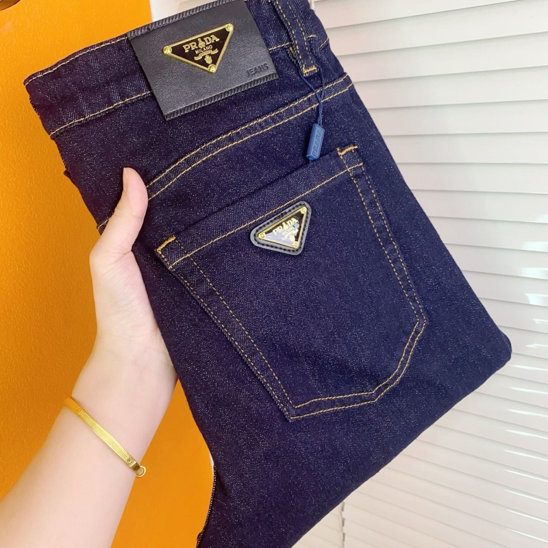 Pra*a jeans